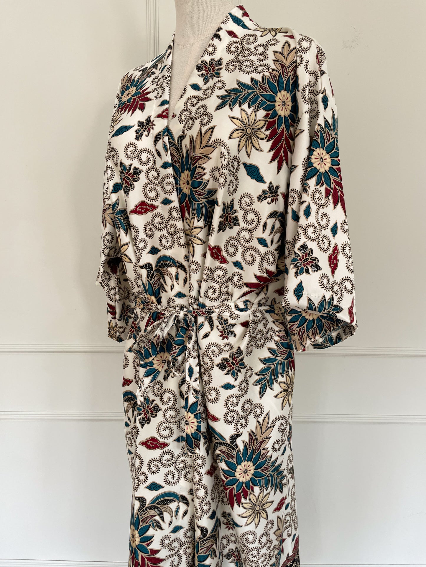 Kimono Porcelain Bloom