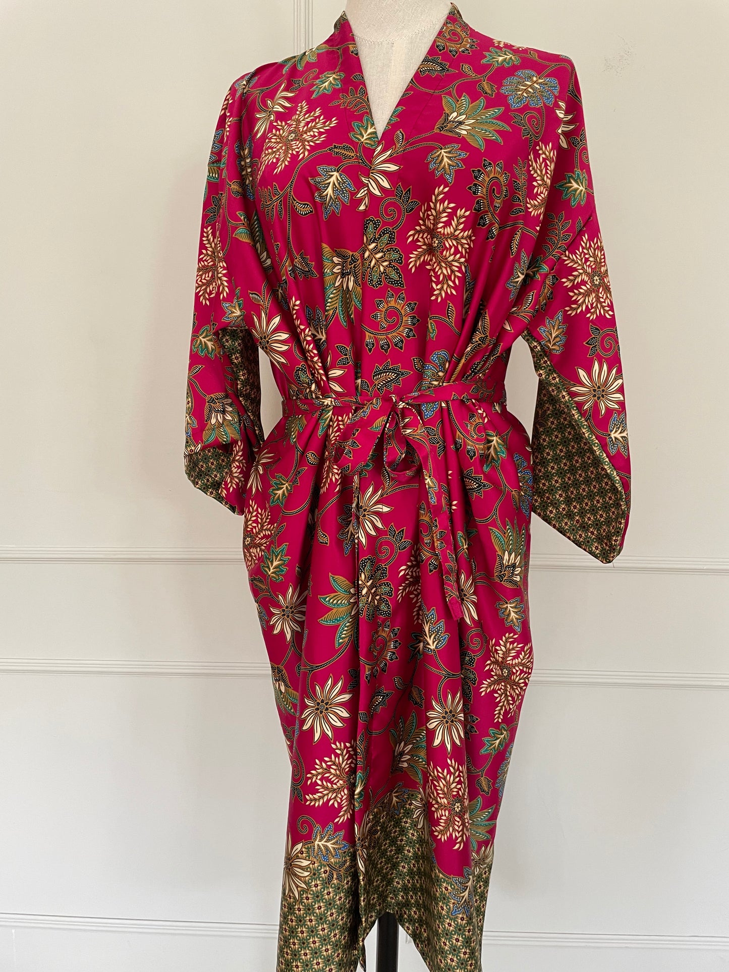 Kimono Fuchsia Flora