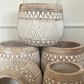 Houten pot carved M