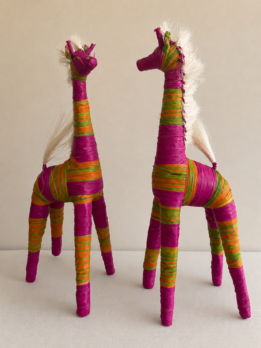 Studio Indah - Giraffe